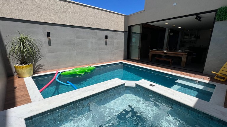 Casa Premium Piscina privativa e Hidro em Cond