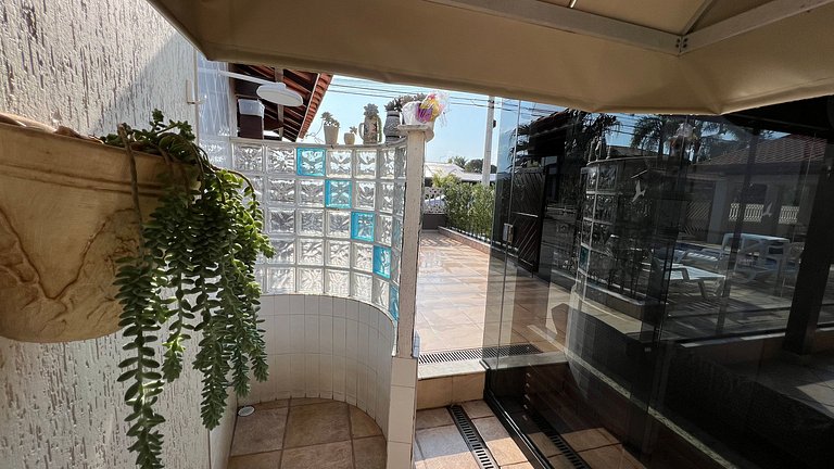 Praia/Piscina com Hidro/Sinuca 200 mts da praia