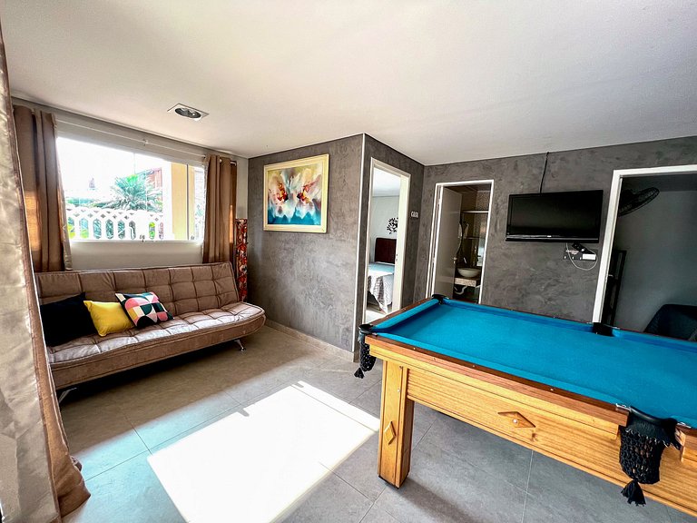 Praia/Piscina com Hidro/Sinuca 200 mts da praia