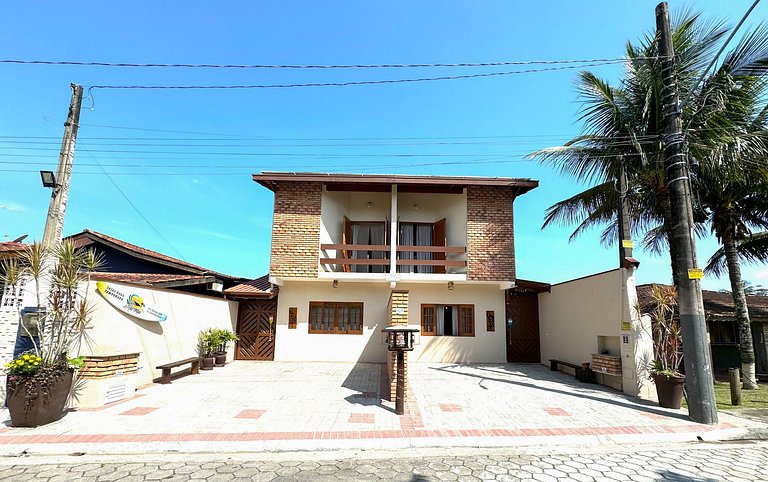 Casa Premium Piscina privativa e Hidro em Cond