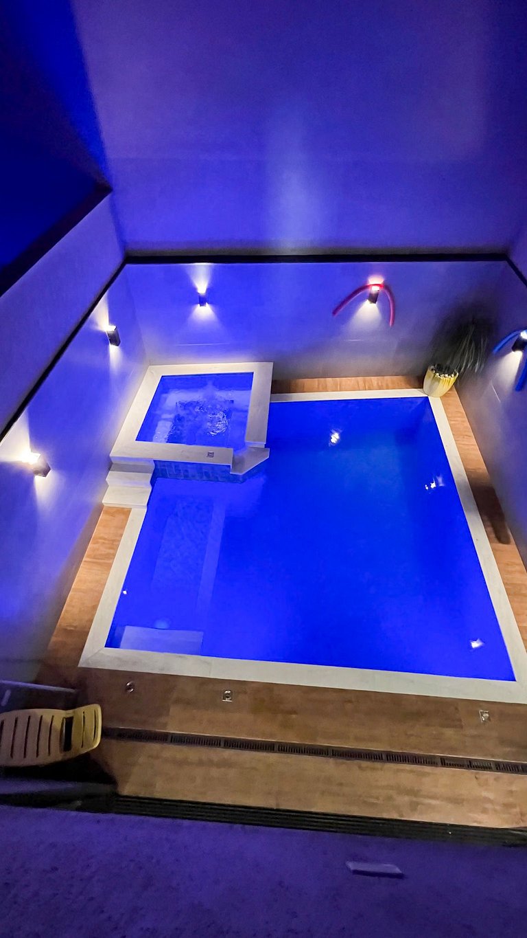 Perto do mar completa com piscina ,Hidro e sinuca