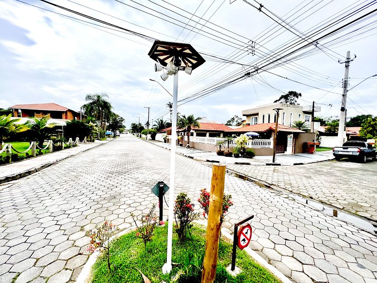 Perto do mar completa com piscina e sinuca