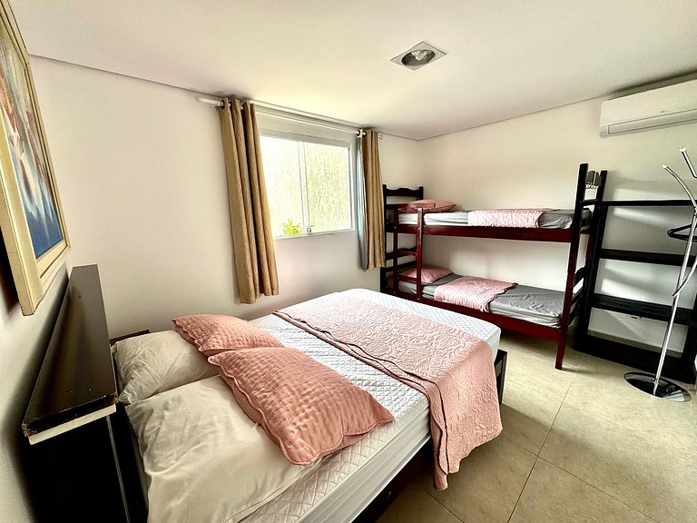 300 MTS Praia +Piscina +Hidro +Ar cond +Sinuca