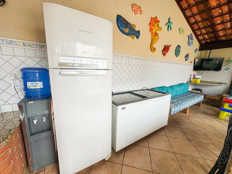 Praia/Piscina com Hidro/Sinuca 200 mts da praia