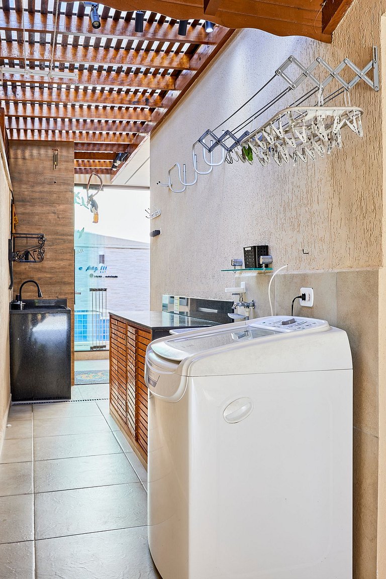 Perto do mar completa com piscina ,Hidro e sinuca