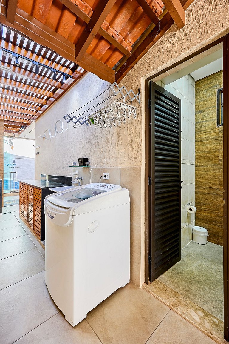 Perto do mar completa com piscina ,Hidro e sinuca