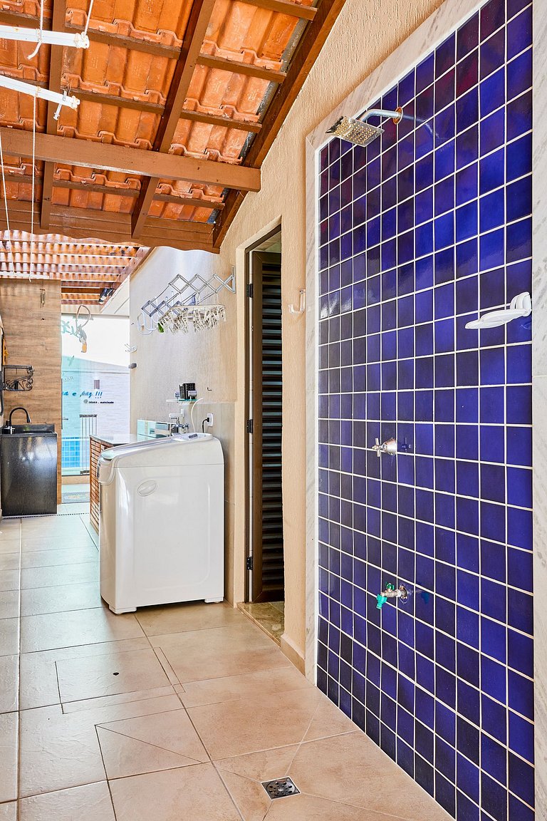 Perto do mar completa com piscina ,Hidro e sinuca